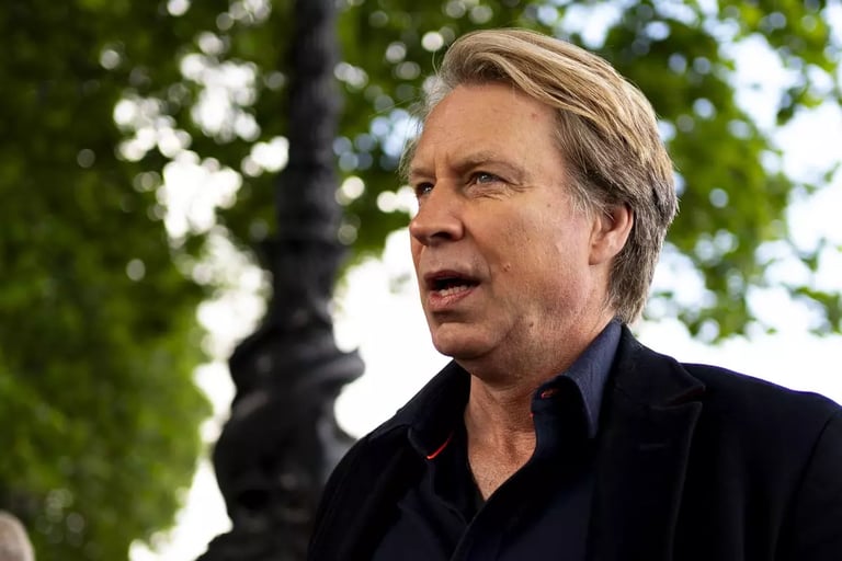 UK Data Bill Sparks Outcry Over AI Copyright Exemption; Artists, Lords Demand Stronger Protections