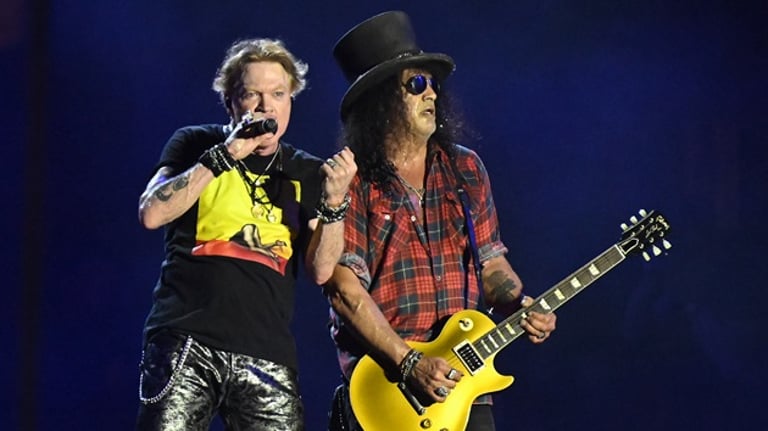 Chris Stapleton Joins Guns N’ Roses On Stage in Toronto For Epic 'Knockin’ on Heaven’s Door' Duet