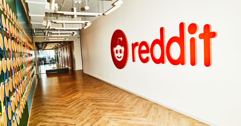 Reddit IPO Debuts at $34/Share, Eyes Growth Despite Losses