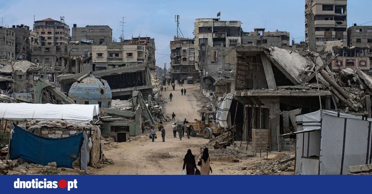 Gaza Ceasefire Phase Two Nears: Israel, Hamas Disarmament Talks Advance Amid Global Diplomatic Efforts