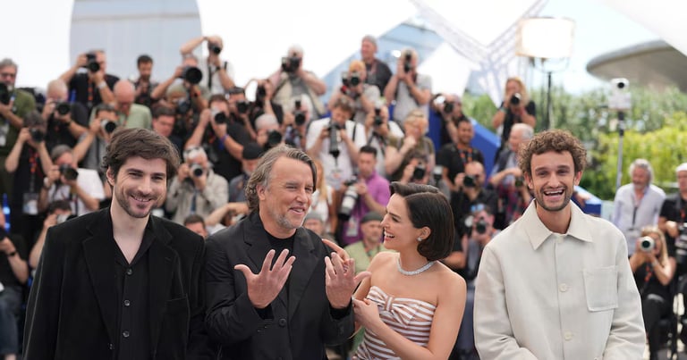 Linklater's 'Nouvelle Vague' Stuns Cannes with Godard Tribute, Dark Humor, and Visual Mastery