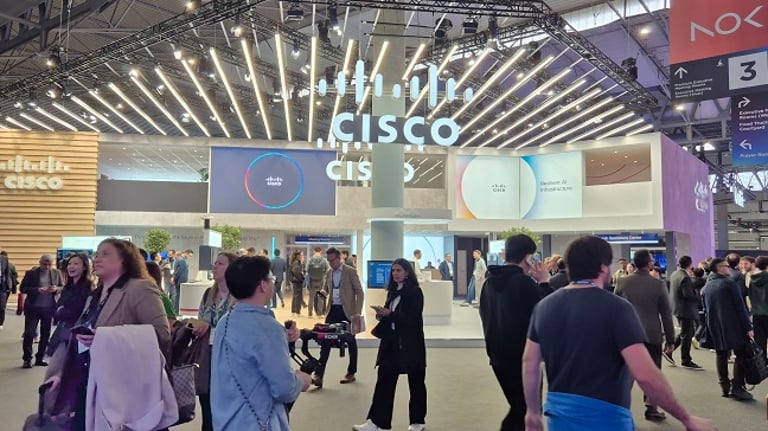 Cisco Unveils Quantum Networking Chip, Pioneers New Era in Secure Communication and Distributed Computing
