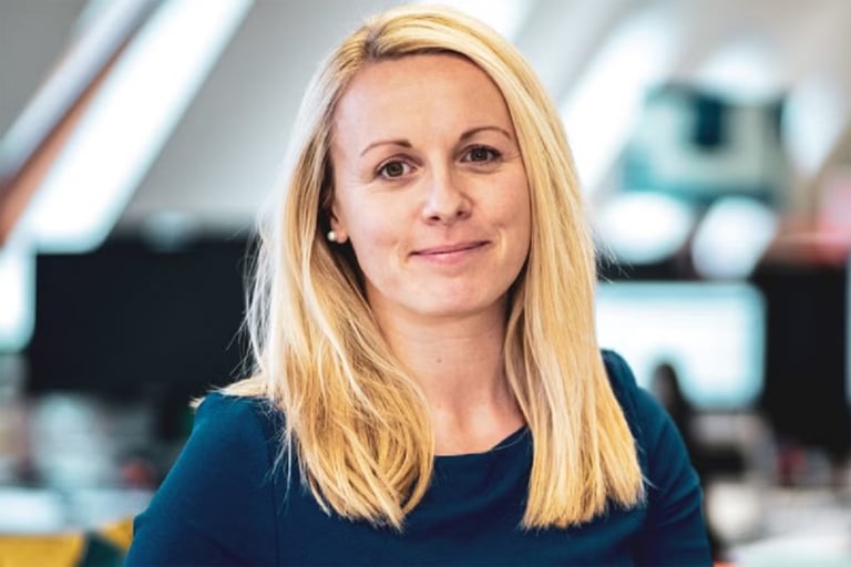 Labour's Communication Director Resigns Amidst Internal Turmoil; Starmer's Leadership Faces New Challenges