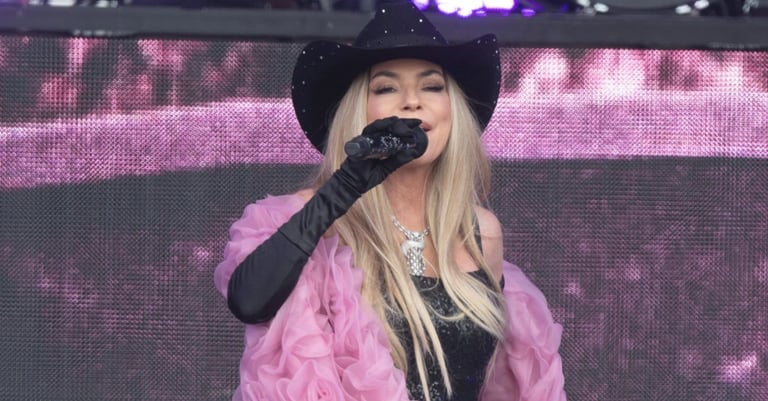 Shania Twain Revitalizes Sound with Seventh Album, Inspired at 60 and Touring for 2027 Anniversary