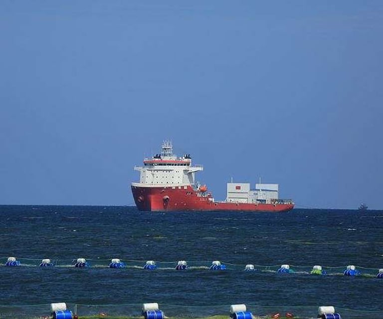 China Advances Reusable Rocket Tech with Sea-Based Recovery Platforms and Successful VTOL Tests