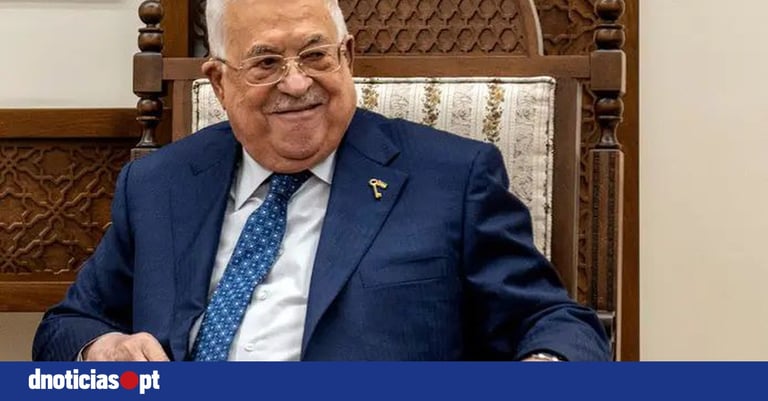 Abbas Seeks Putin's Support in Moscow Amid Gaza Crisis and Israeli Airstrikes