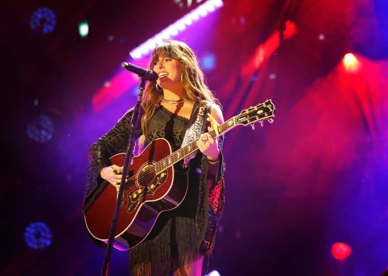 Ella Langley Cancels August Tour for Health Recovery; Plans Return in September