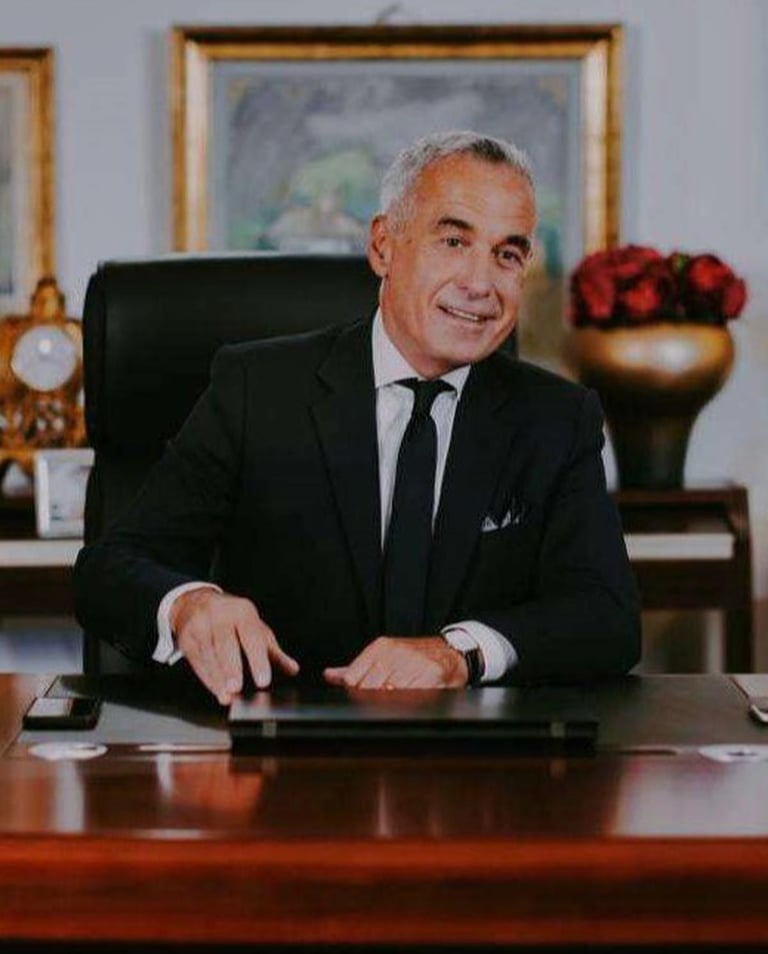 Pro-Russian Candidate Georgescu Leads Romania's Presidential Race, Sparking EU Concerns