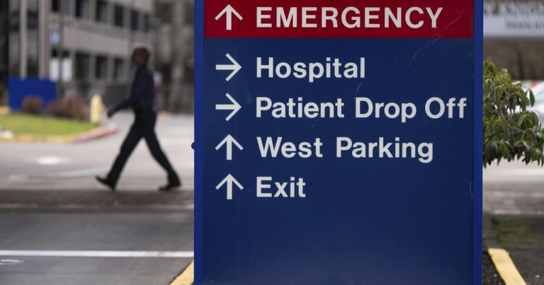 US Emergency Rooms in Crisis: Overcrowding Threatens Patient Care and Medical Training