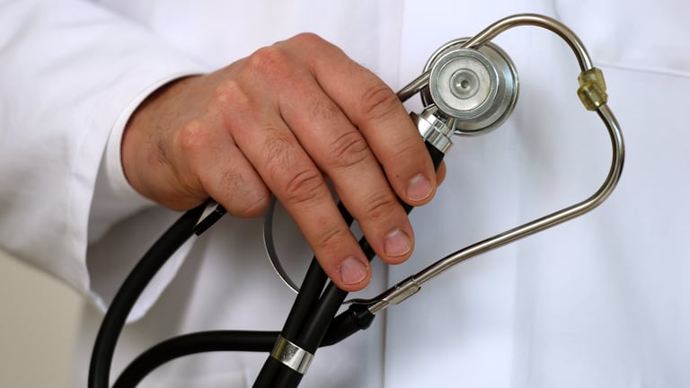 Gassen Calls for Eased Sick Leave Rules to Reduce Doctor Visits in Germany