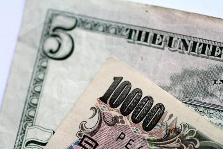 BOJ Tightening Hints Boost Japanese Bonds; Yen Firms as Tokyo Inflation Surges