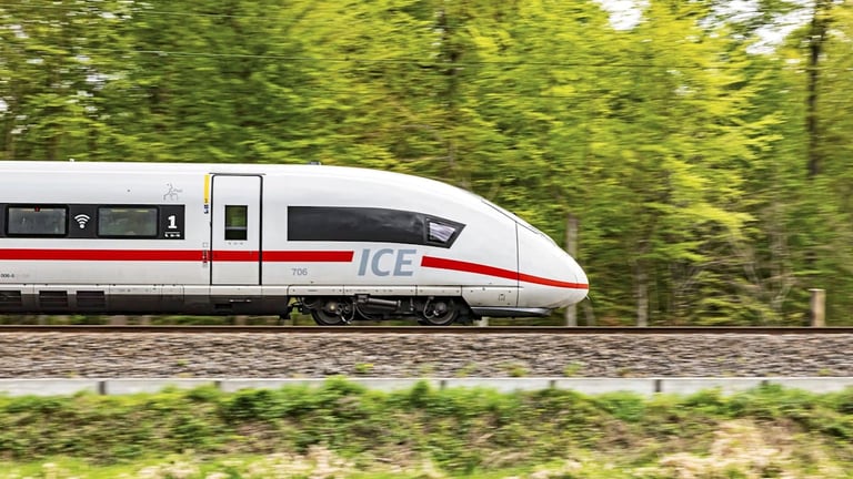 Germany to Open Major Rail Routes to Rivals, Stirring Industry Debate