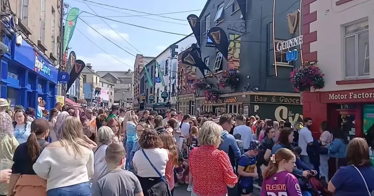 Ed Sheeran Stuns Fans with Surprise Gig at Wexford Pub During Fleadh Cheoil Festival
