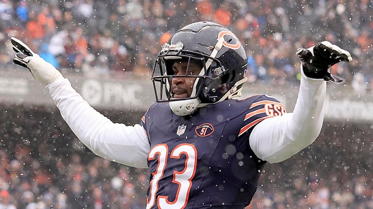 Bears Lock In Star CB Jaylon Johnson with $76M Contract Extension