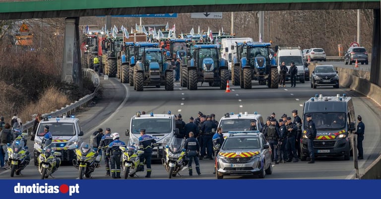 French Farmers Gear Up for Protests Against EU-Mercosur Trade Deal Amid Government Support Offers