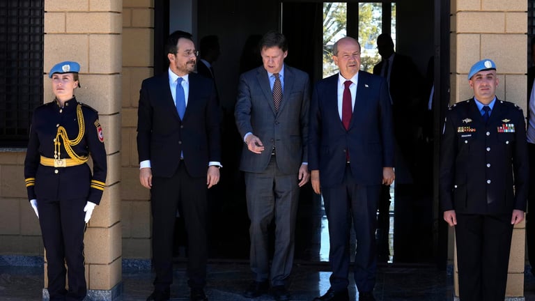 Cyprus Leaders Discuss New Crossing Points; No Agreement Reached Yet