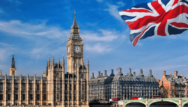 UK's Net Migration Halves Amid New Visa Rules and Political Debate