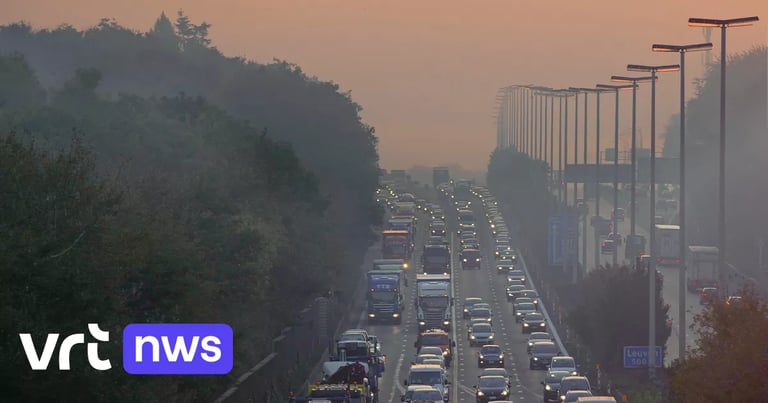 Flemish Motorways Hit Record-Breaking Traffic Jams in September 2024, Averaging 988 Kilometre-Hours Daily