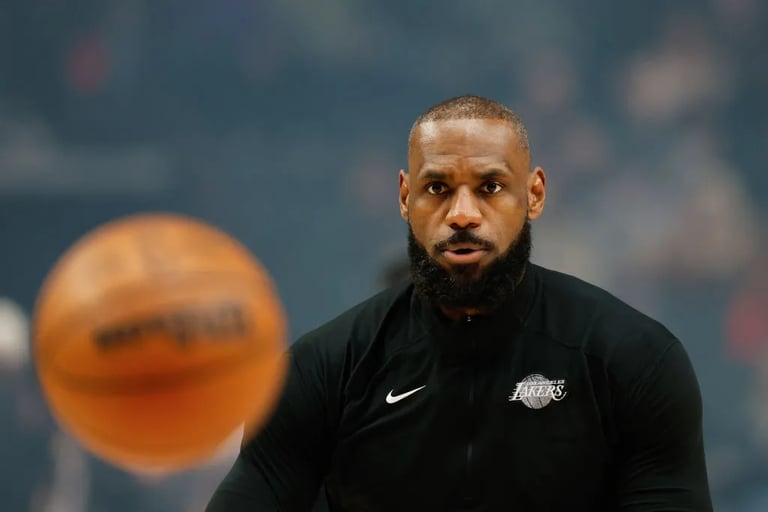 LeBron James Commits to Lakers for Another Year Amid Historic Performances and Luka Doncic Acquisition