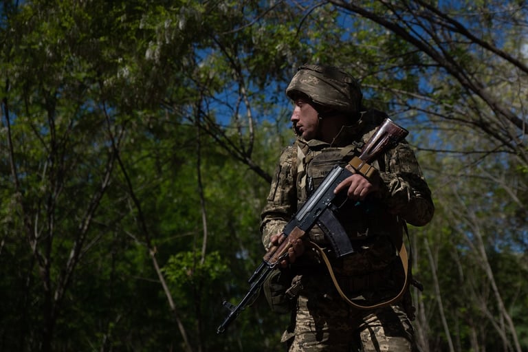 France and Spain Boost Military Aid to Ukraine Amid Ongoing Russian Bombardment