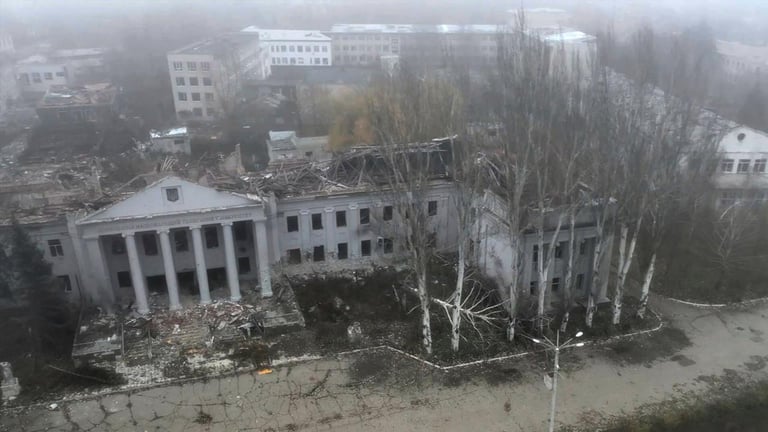 Russia Launches Largest Assault on Strategic Ukrainian Hub Pokrovsk, Future of Donbas in Balance