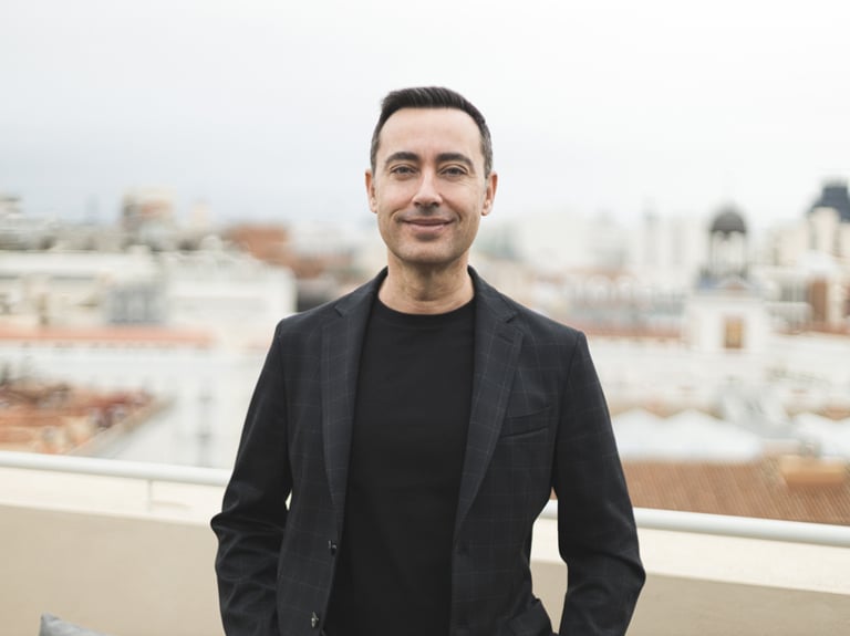 UMusic and Outernet London Partner for Music-Driven Hotel on Denmark Street