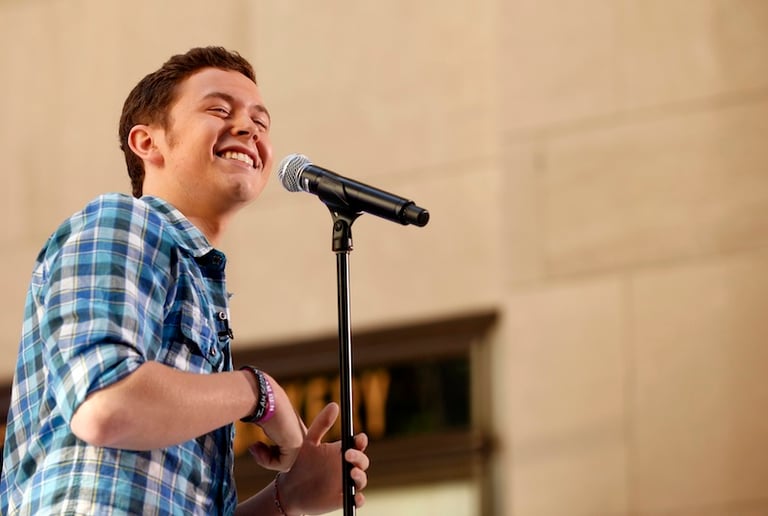 Scotty McCreery & Hootie Collaboration 'Bottle Rockets' Tops Country Chart, Sets Streaming Record