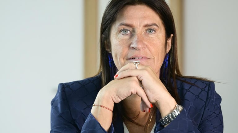 Wallonie-Bruxelles Pushes for EU-Wide Social Media Age Limits to Protect Youth