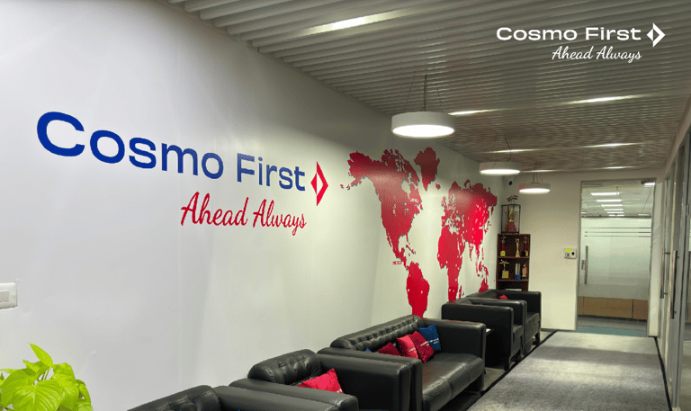 Cosmo First Partners with Snowflake to Revolutionize Data Platform and Boost AI Capabilities
