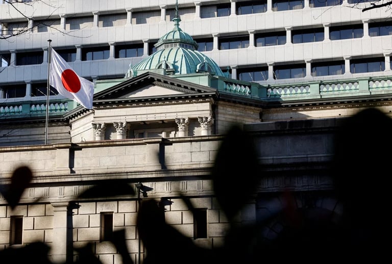 Federal Reserve Rate Hike Shakes Markets; Stocks Decline Amid Global Economic Tensions