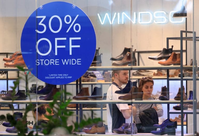 Australia's Retail Sales Edge Up in April; ASX 200 Gains Amid Mixed Economic Signals