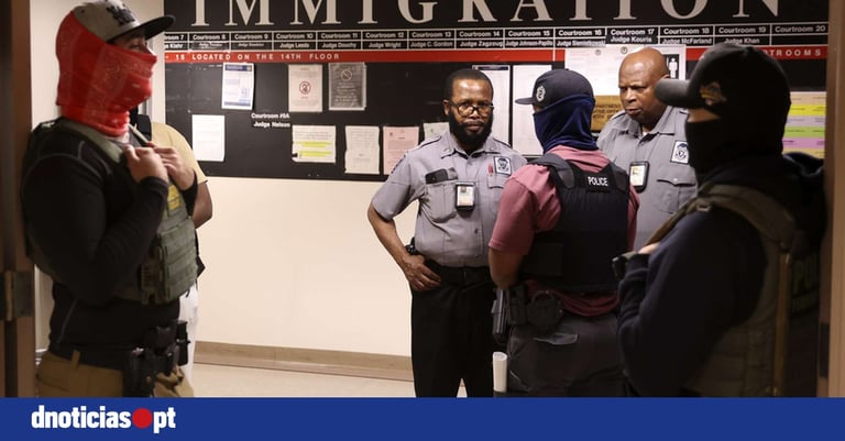 Trump's Immigration Policies Face Declining Support Amid Rising Public Criticism and Partisan Divide