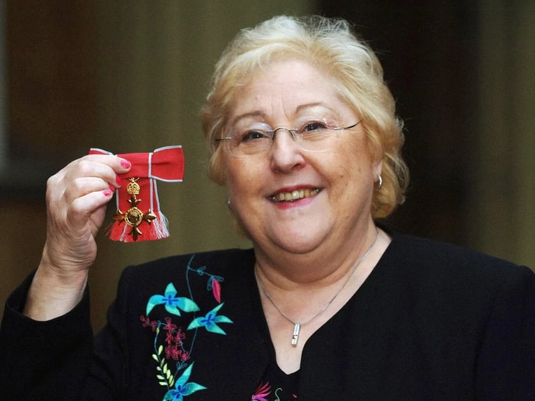 Sylvia Young, Visionary Theatre School Founder, Dies at 86; Nurtured Stars Like Amy Winehouse