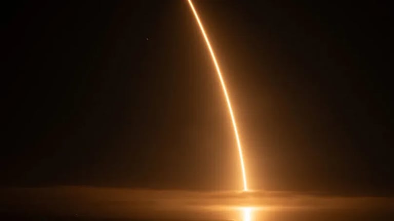 SpaceX Prepares for Fourth April Starlink Launch from Vandenberg, Sonic Booms Anticipated