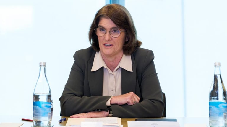 RBA Cuts Rates Amid Inflation Concerns; Economic Slowdown Looms Despite Job Growth