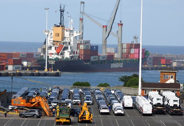 EU Trade Surplus Shrinks Amid Rising U.S. Tariffs and Industrial Decline