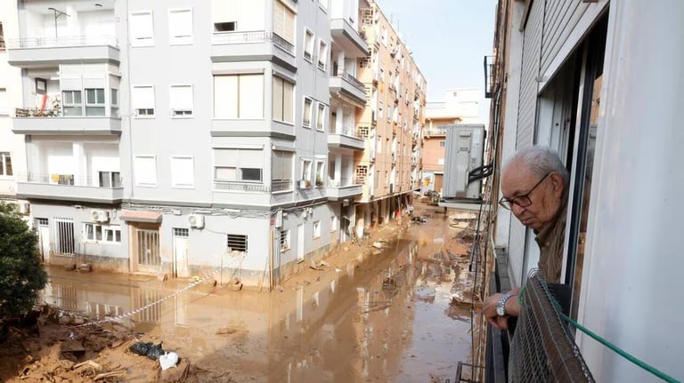 Valencia Under Red Alert: Schools Closed Amid Fears of Flood Repeat