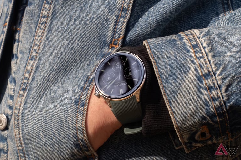Google Mandates New Watch Face Format for Wear OS 6, Promising Enhanced Features and Battery Life