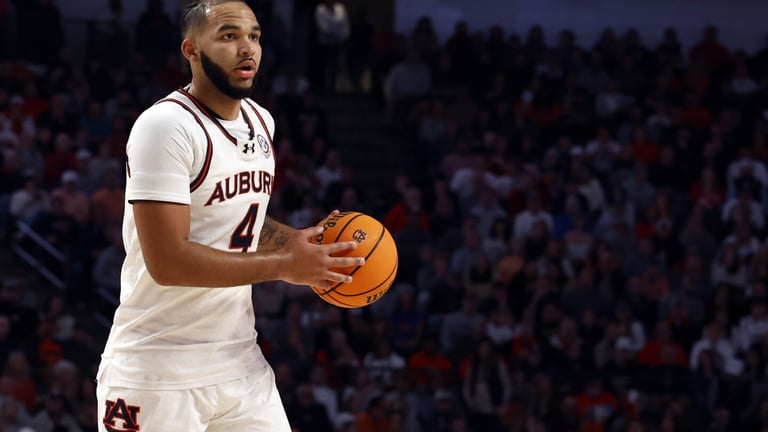 Johni Broome Leads Auburn to Victory Over Purdue with Dominant 23-Point Performance