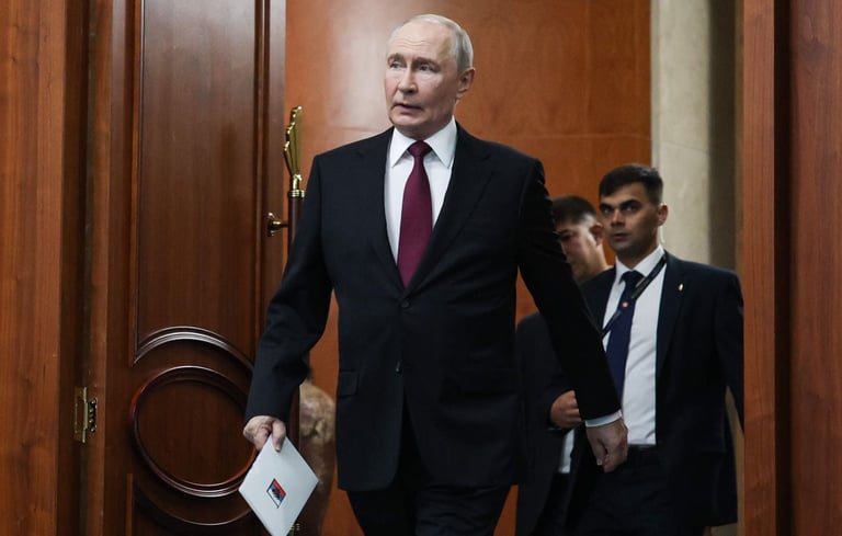 Russia Continues Strikes as Ukraine Faces Defense Shortages; Tensions Flare at G20 Talks