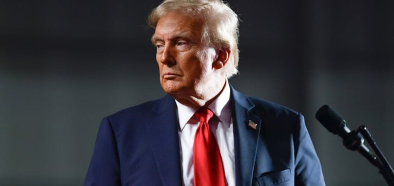 Trump Considers EPA's Zeldin to Replace AG Bondi Amid Epstein Files Controversy