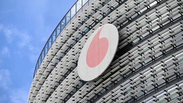 EU Court Ruling Blocks Vodafone's Unilateral Contract Changes, Boosts Consumer Lawsuit