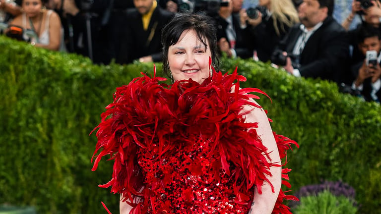 Lena Dunham Welcomes Daughter via Surrogate, Explores Motherhood in Vogue Op-Ed