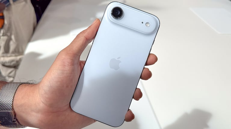 Apple iPhone Air Disappoints AR Fans with Critical USB-C Port Limitation