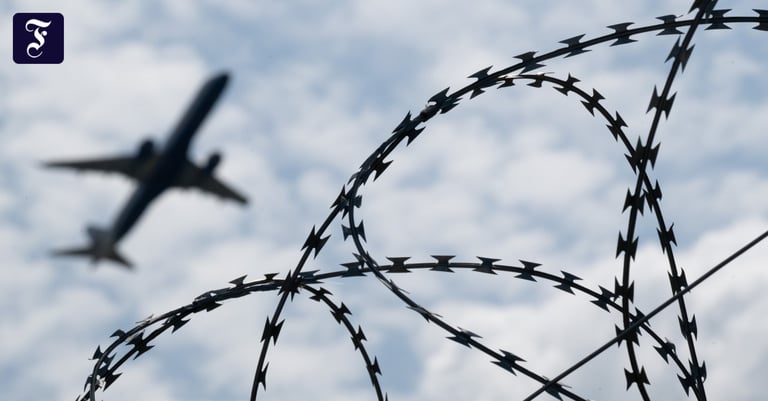 Germany's 2025 Deportation Surge: Over 6,000 Expelled Amid Criticism of Harsh Methods