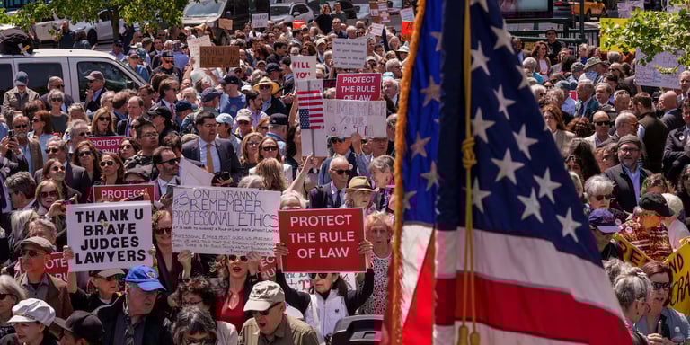 Thousands Rally in Chicago for May Day, Protest Trump Policies; Dozens Arrested
