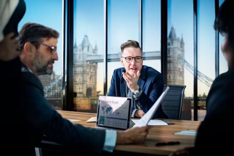 UK Institutions Embrace Crypto: From Fringe to Key Boardroom Focus, Regulation to Expand by 2026