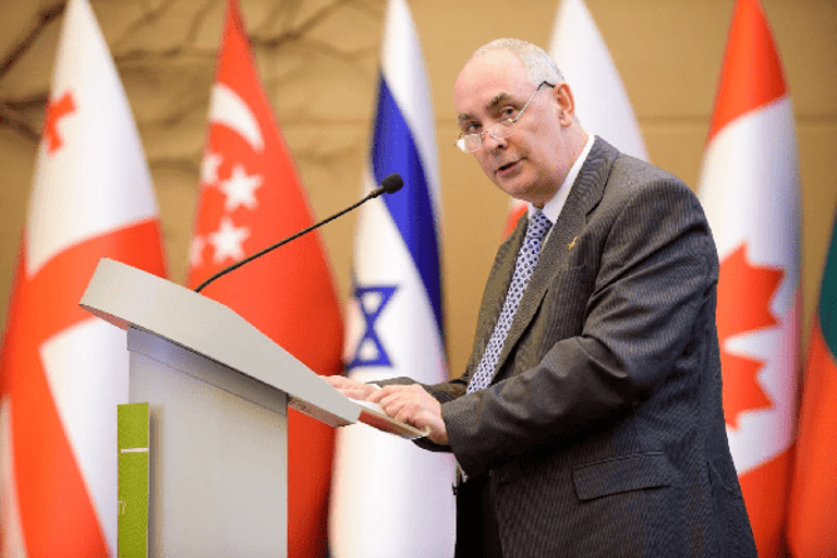 ECIPS President Warns Germany's Missile Plans Could Spark EU-Russia War, Violates European Law