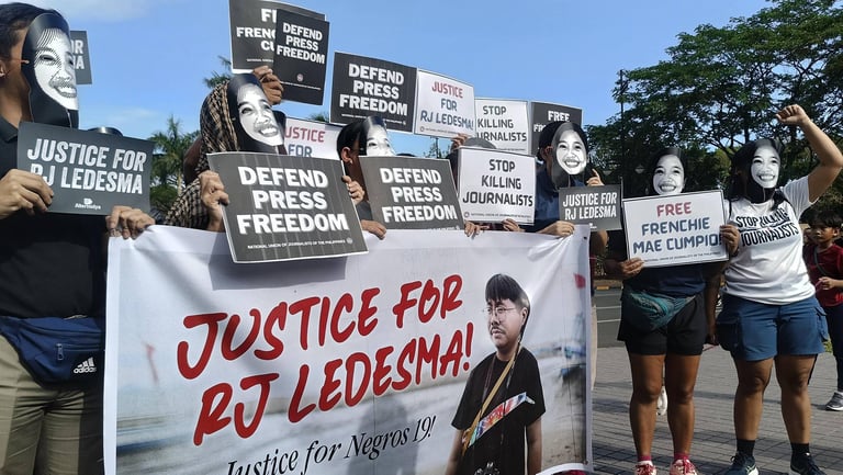 Rising Threats: Global Journalism Faces Criminalization and Legal Pressures