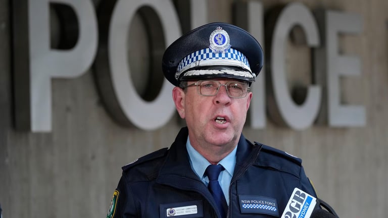 14-Year-Old Stabs Student at University of Sydney, Triggers Major Police Operation and Tightened Knife Laws